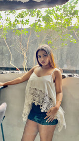 The Wide Veil Cutlawn