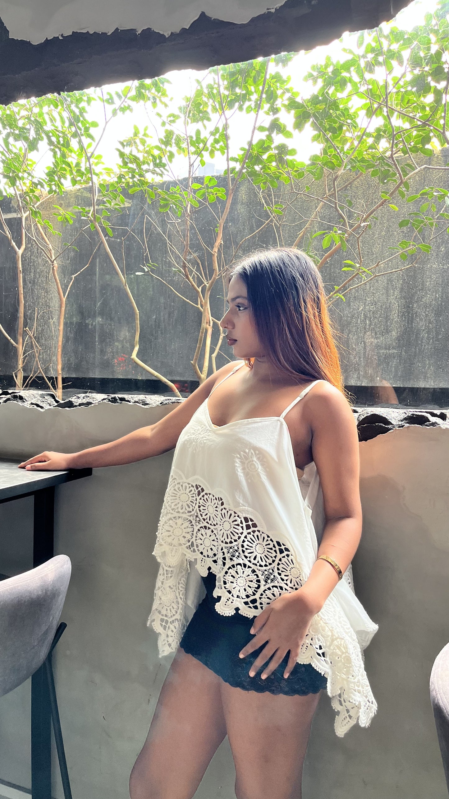 The Wide Veil Cutlawn