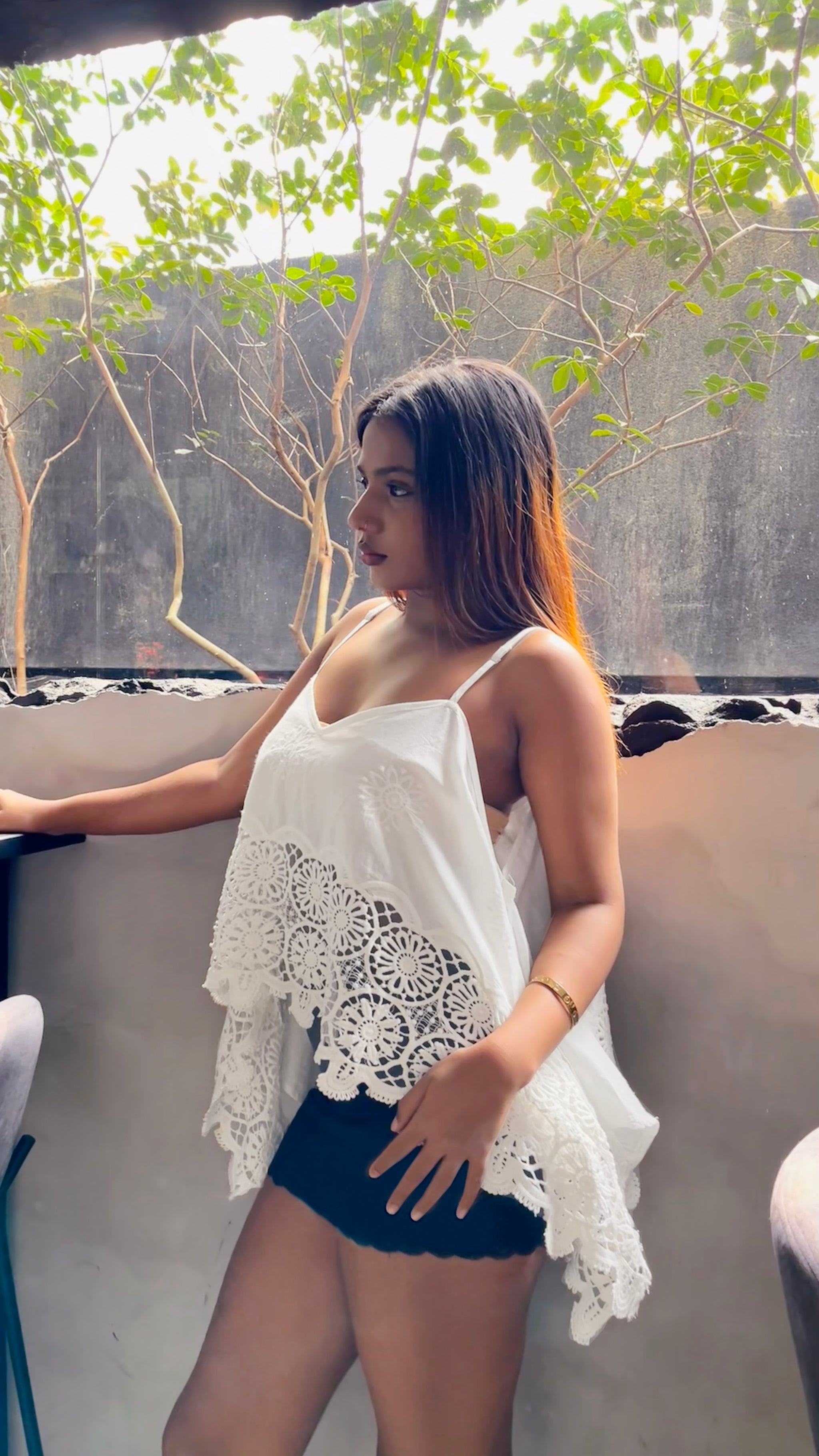 The Wide Veil Cutlawn